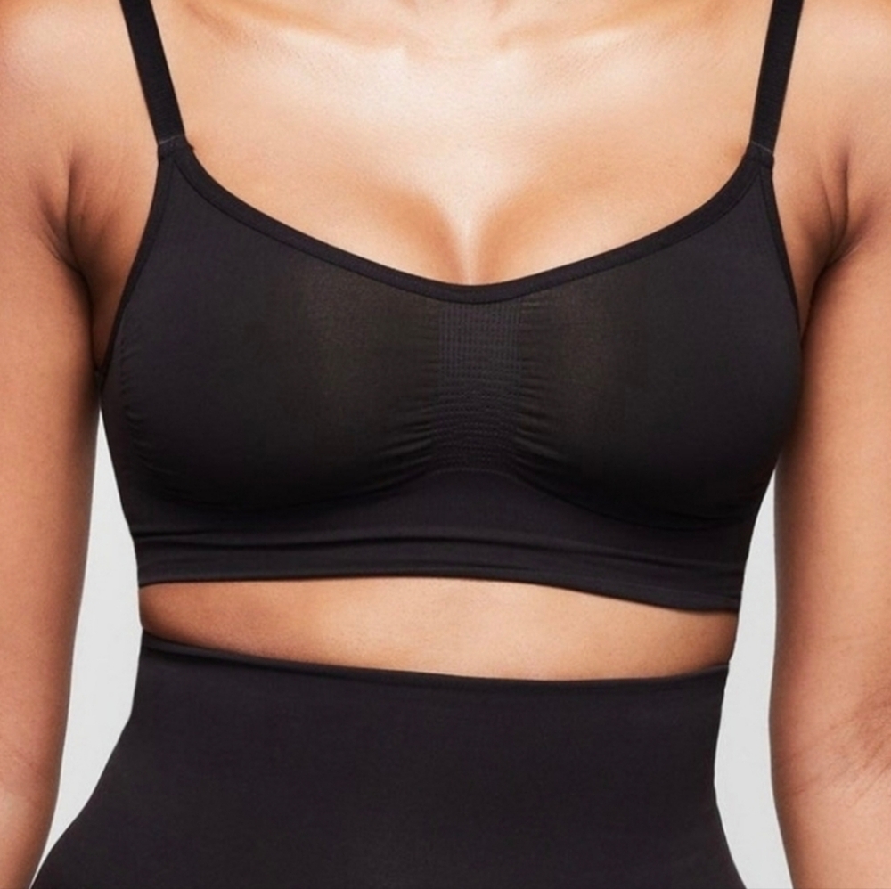 SKIMS Seamless Sculpt Bralette Size:XXS/XS Onyx